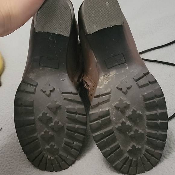 Combat heels - Picture 3 of 3